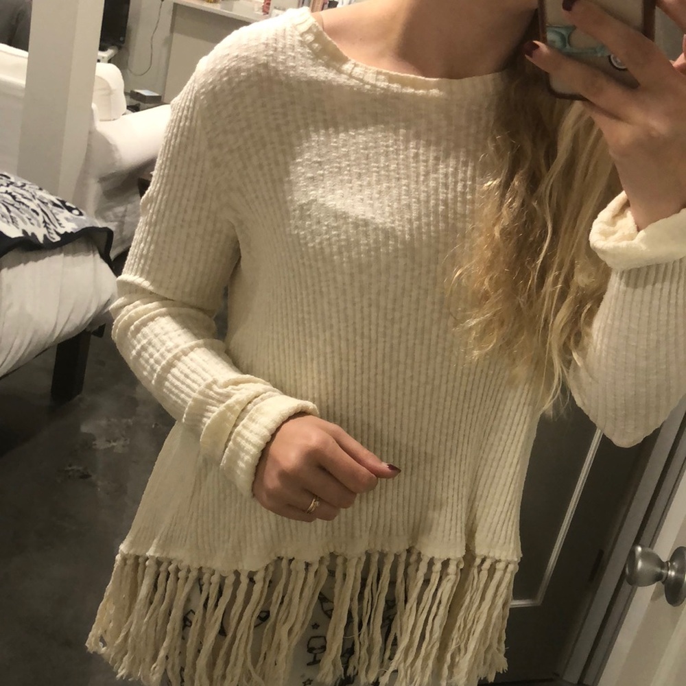 Eri + Ali Anthropologie Tassel Top - Picture 4 of 6